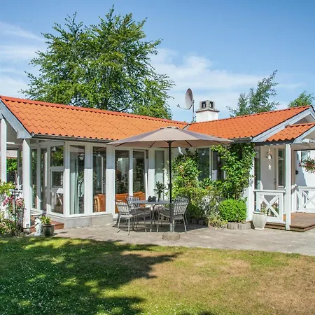 Retro With Three Terraces Near The * Glesborg